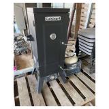 Cuisinart 36" Vertical LP Smoker, bldg:green