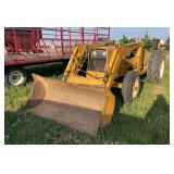 International 2400 Series A Gas Tractor, row:2