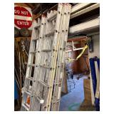 Aluminum extension ladder, 15 ft