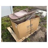 Bin of metal of folding chairs, row:6