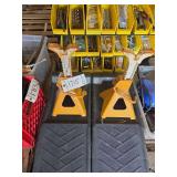 Portable car ramps & jack stands, bldg:locked