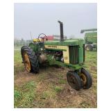 John Deere 620 Tractor, row:2