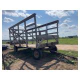 Kicker bale hay wagon, row:8