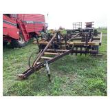 Landoll 7 shank plow, row:2