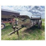 John Deere manure spreader, row:3