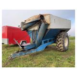 Kinze Grain Cart, row:3