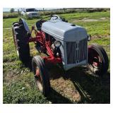 1946 Ford 9N, K row:9