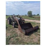 Ford Tractor with loader, row:9