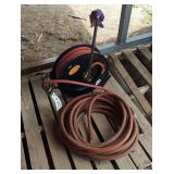 Retractable air hose reel with (1) 50