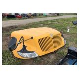 International 3000 series truck hood, row:5