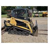 ASV RC30 Trac Skid Steer with Material bucket and forks