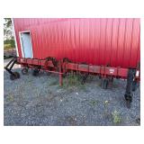 IH 6 Row Cultivator