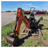 Bush hog 762H 3 pt. backhoe attachment, row:2