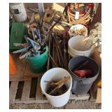 Misc. hand tools, box of hammers/heads bldg:green