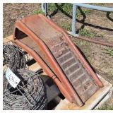 (2) Metal auto ramps, row:4