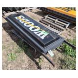 Woods -lighted double sided sign, row:5