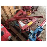 (4) pump jacks w/ top supports, bldg:green