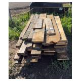 Pallet of rough cut lumber, misc. sizes row:6