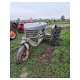 1947 Silver King 42 3-wheel tractor, row:7