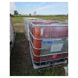 (3) Totes, row:9