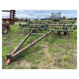 John Deere 1010 field cultivator, row:2