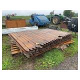 (7) Fence panels, row:4