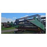 John Deere 915 grain head, row:3