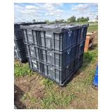 (12) Totes 24' x 22' x 14', row:5