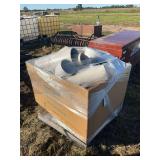 Box of PVC fittings, row:9