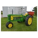 1957 John Deere 520 Tractor narrow front