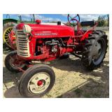 Farmall Cub Lo-Boy