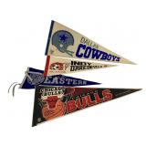4 Collectible Pennants