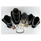Costume Jewelry: .925 marked clasp on Polished