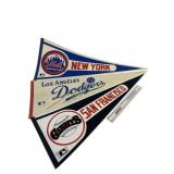 Vintage MLB Pennants San Francisco Giants, NY Mets