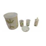 Botanical Bathroom Accessories With Floral Motif