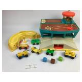 1972 Fisher Price Airport #996 and