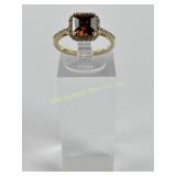 10k Size 7 Gold Ring with Rectangular Orange Stone