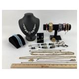 Costume Jewelry: Marie Lourdes quartz watch, screw