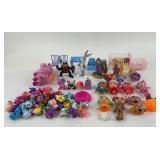 Large Lot of Toys: Older Doll House, Lala Loopsie,