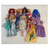 10 Disney Princess Barbies w/ Clothing &