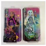 2 Monster High Dolls: Clawdeen Wolf & Frankie