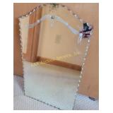 Beveled Wall Mirror With Decorative Edging 20 x 12