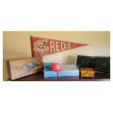 Cincinnati Reds Pennant and sundae hat, Jewelry Bo