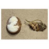 Cameo Pendant Brooch, 10k Leaf Pin