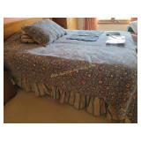 Floral Quilted Bedspread set With Pillows