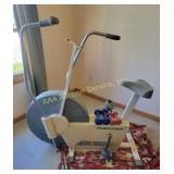 Tunturi Exercise Bike, Dumbbells