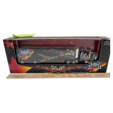 Dana 2000 1:64 Scale Die Cast Truck