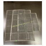 2 1/2 Rubber Floor Mats with Hole Pattern