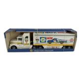 Nylint Toys NAPA Tractor Trailer in Box