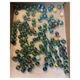 Glass Marbles; Catï¿½s Eye Players, Slight Fluoresce